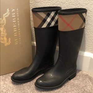 Burberry rain boots